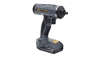 WHEELER F.A.T. Wrench AutoTorque er en batteridrevet skrutrekker med integrert momentbegrenser, justerbar 10-65 in-lbs, 200 RPM motor, og 15-delt bitsett.