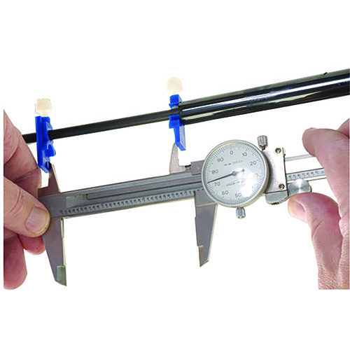Bestem optimal OAL for enhver kule på under to minutter med Frankford Arsenal Cartridge Overall Length Gage, enkelt å bruke med rengjøringsstang og kaliper.