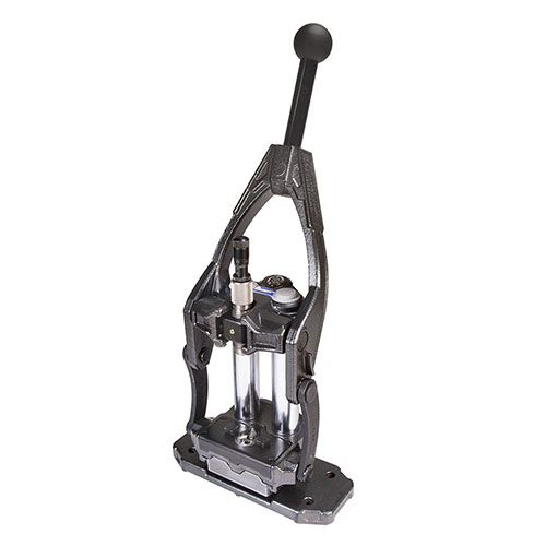 Frankford Arsenal M-Press Coaxial Reloading Press har et justerbart 'flytende' hylseholder-system, raskt skifte av die, LED-belysning og stabilitet for presis omforming.
