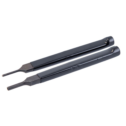 Wheeler® Engineering Bolt Catch Install Punch Kit gjør det enkelt å starte bolt catch roll pins med starter punch og fullfører installasjonen flush med finishing punch.