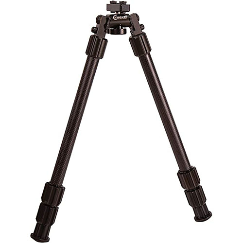 Caldwell 13"-30" Accumax Premium Carbon Fiber Bipod er superlett (13 oz), har karbonfiberben med gummiføtter, og tilbyr rask justering av benlengde.