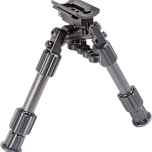 Caldwell 13"-30" Accumax Premium Carbon Fiber Bipod er lett, sterk og justerbar med twist-locks, perfekt for jegere med M-LOK, KeyMod og Swivel Stud festing.