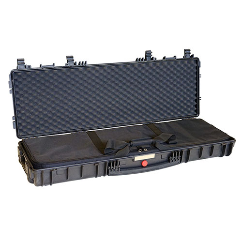 Oppdag RED 11413 fra EXPLORER CASES - en vanntett og sikker våpenkasse med korrosjonsfrie hengsler, inkludert gunbag og mulighet for tilpasning.