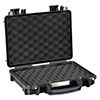 Explorer Cases 3005 gir uovertruffen beskyttelse med vanntett design, låsemekanismer og fleksible oppbevaringsmuligheter for ditt utstyr.