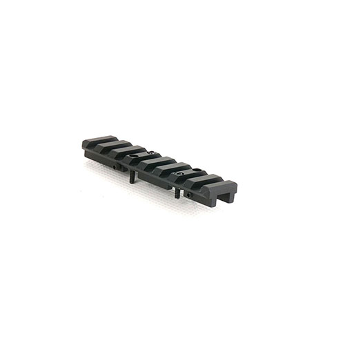 Rib-Mounted Picatinny Rail 3.3 fra PRUSSIA PRECISION gir enkel montering på ventilert ribbe, passer de fleste kikkertsikter og har en slank profil.