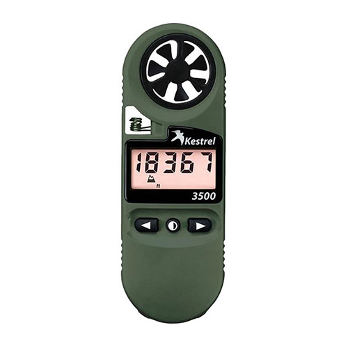 Kestrel 0835NV værmåler tilbyr presise værdata, innebygd trykksensor, nattvennlig belysning og IP67 vanntett design - perfekt for jegere og friluftsentusiaster.