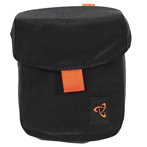Mystery Ranch Kestrel og Laser Range Finder Pouch er slitesterk og robust, med MOLLE-kompatibilitet for sikker oppbevaring av utstyr på sekken eller range bag.