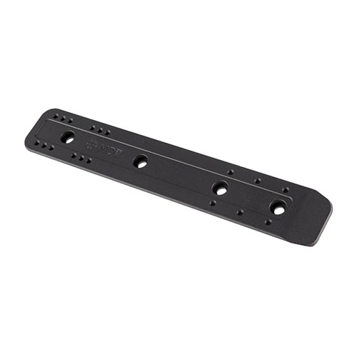 MDT M-LOK ARCA Rail gir deg muligheten til å feste rifler til tripoder og bipoder, med en slitesterk anodisert overflate og flere lengder tilgjengelig.