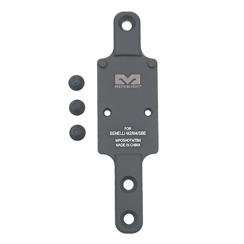 MPO PRO-F, RED & RMR SHOTGUN PLATE gir optimal montering for Benelli M2/M4/SBE, med robust design og høy presisjon for bedre skuddresultater.