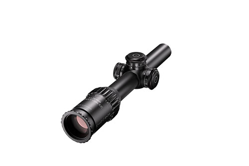 1–8x24 PM II ShortDot Dual CC fra Schmidt & Bender tilbyr enestående klarhet og fleksibilitet, perfekt for både nær- og langdistanseskyting.