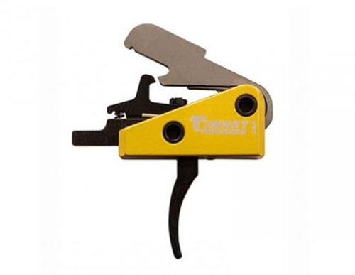 Timney AR-15 triggere for små-pinner gir en lettvint oppgradering med 3lb avtrekk, ren utløsing og lett aluminiumshus for optimal ytelse.