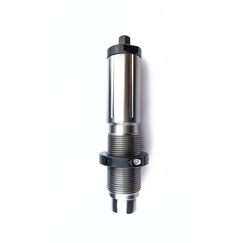 TRIEBEL Bench-Rest Neck Die gir presisjonsforming av patronhylser med perfekt aksial justering, utbyttbare bushinger og mulighet for expander og primer ejector pin.