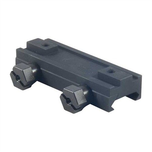 Sinclair forend adapter gir en stabil overflate for skyting fra sandsekker, med en bred anodisert aluminiumbase og glatte løpere for presis bakoverbevegelse.