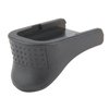 Grip Extension for Glock® 42 gir deg bedre kontroll over rekyl og presisjon, med en utvidet «hylle» for lillefingeren for økt komfort under skyting.