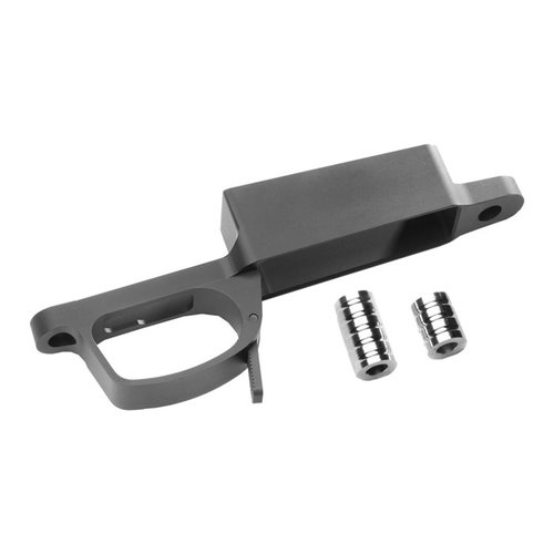 REMINGTON 700 SA M5 BDM Triggerguard i 7075-T6 Billet Aluminium, inkludert 5-rd Accuracy International magasin, enkel paddle design for mag release.