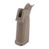 AR-15 MOD-3 GUNFIGHTER GRIP gir bedre kontroll med ergonomisk design, slitesterk polymer, teksturert overflate og vanntett oppbevaringsrom for småting.