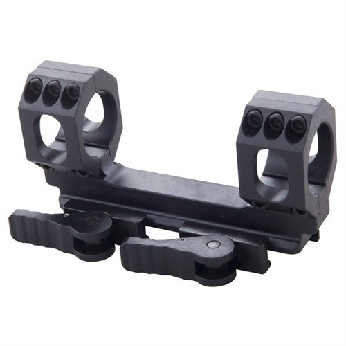 RECON-S scope mount tilbyr en solid, hurtigfrigjøringsløsning som enkelt kan justeres for perfekt passform på Picatinny eller Weaver-skinner.