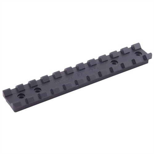 RUGER® 10/22® Picatinny Scope Mount er laget av lett 6061 T6 aluminium, hardcoat anodisert for holdbarhet, med justerbar øyeavstand og passer både Picatinny og Weaver ringer.