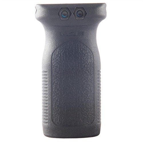 PICATINNY RVG RAILED VERTICAL GRIP fra MAGPUL gir maksimal kontroll med ergonomisk design, aggressive serrasjoner og mulighet for montering på ulike forender.