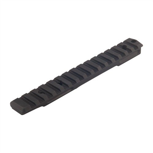 REMINGTON 700 Picatinny scope base i lett Tennalum 7068, med styrken til stål og 20 MOA heving for presis langdistanseskyting.