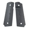 Robuste G10 grips med unike teksturmønstre gir utmerket grep og våpenkontroll, perfekt for allvær og ekstreme forhold.