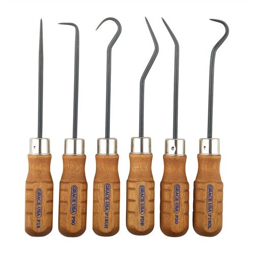 6-delt Hook and Pick-set fra GRACE USA er laget av US 8650 Chromium-Vanadium stål, med slitesterke håndtak i Maine-harde tre og gir pålitelig ytelse i mange år.