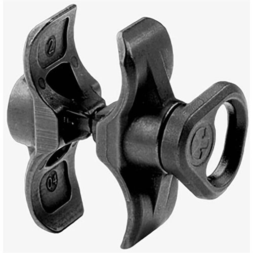 Forward Sling Mount for Mossberg 590A1 gir en solid festepunkt for slynge, laget av presisjonsstål med Melonite-behandling for slitestyrke og korrosjonsmotstand.