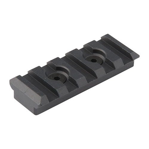 Legg til Picatinny rail seksjoner på KeyMod håndtakene dine med disse 6061 T6 aluminiumsegmentene fra Midwest Industries, tilgjengelig i 2,1" med 5 spor.