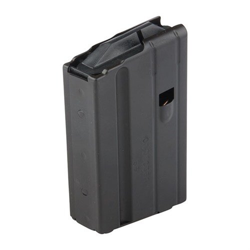 Holdbar AR-15 10RD magasin i rustfritt stål med polymer anti-tilt follower for pålitelig mating, matte svarte overflate for stealth og langvarig ytelse.