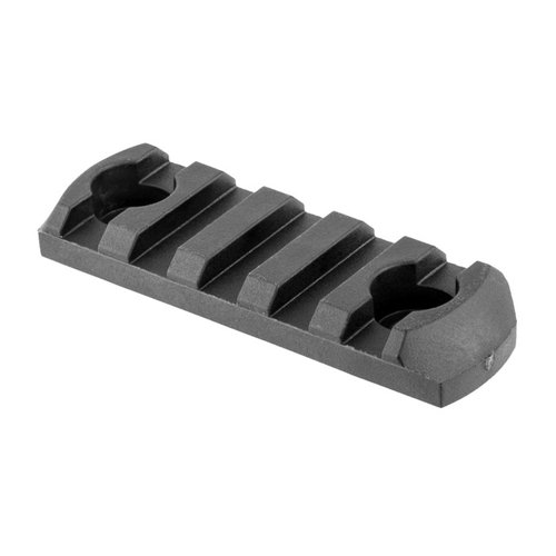 M-LOK Polymer Rail gir en kostnadseffektiv løsning for å feste Picatinny-tilbehør, med lettvektsdesign og høy holdbarhet, inkludert alt nødvendig festeutstyr.