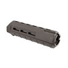 Magpul MOE M-LOK håndbeskyttere for mid-length AR-15/M16 gir lettvekts polymerkonstruksjon med M-LOK spor for tilbehør som lysfester og grep.