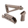 Oppgrader din Kalashnikov med Magpul MOE AK Stock-settet som inkluderer et ergonomisk grep, M-LOK håndbeskytter og intern lagring for optimal ytelse.