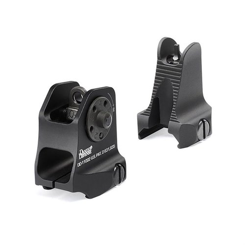 Daniel Defense AR-15 Iron Sight Set tilbyr høy kvalitet med A1.5 Fixed Rear Sight og Rail-Mounted Fixed Front Sight for optimal presisjon og brukervennlighet.