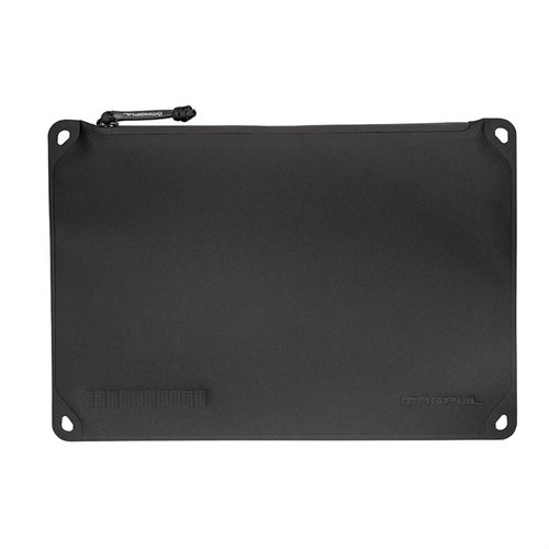 Magpul DAKA Large Pouch holder er laget av slitesterkt polymerstoff med YKK AquaGuard® glidelås, perfekt for oppbevaring av verktøy og utstyr i våte forhold.
