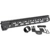 Midwest Industries Combat M-LOK håndguard for AR-15 har en fri flytende design, syv M-LOK festepunkter og en kontinuerlig Picatinny-skinne for tilbehør.