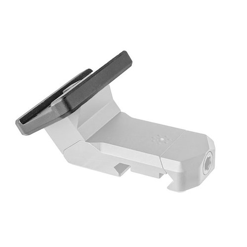 Arisaka Offset Optic Mount gir deg muligheten til å montere red dot sikter i 35 eller 45 grader, med lavere 1/3 co-witness høyde og modulær design.