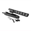 Midwest Industries Chassis for Ruger 10/22 er lett, slank og laget av 6061 Aluminium, med M-LOK spor for tilpasning og anti-rotasjons QD-fester.