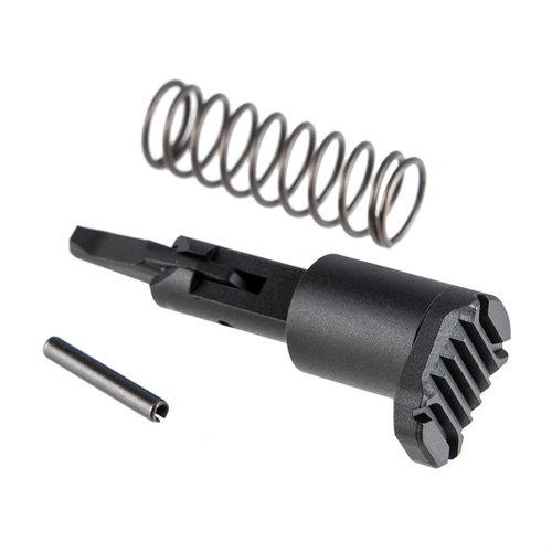 Strike Industries AR-15 Extended Forward Assist girer bedre kontroll med sitt L-formede design, laget av lett 6061-T6 aluminium og med en slitesterk verktøystål pawl.