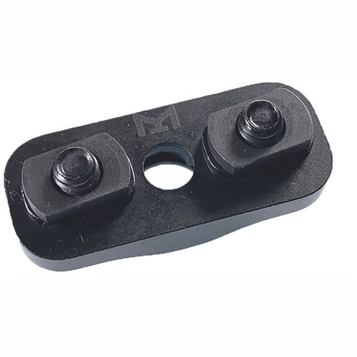 M-LOK QD sling adapter i 4140 stål gir overlegen holdbarhet, lav profil, og rotasjonsbegrenset QD swivel, perfekt for robuste skyteopplevelser.