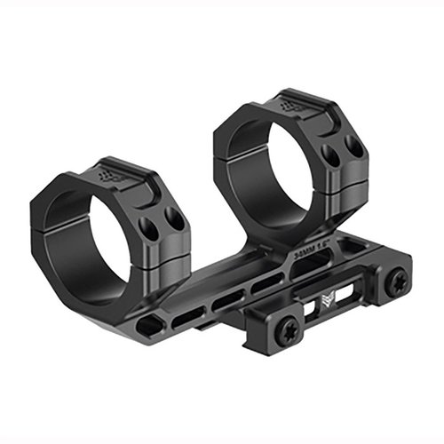FREEDOM LIGHT CANTILEVER MOUNT er laget av slitesterk 7075 aluminium, veier kun 5,5 unse og gir perfekt montering for LPVOs med generøs øyeavstand.