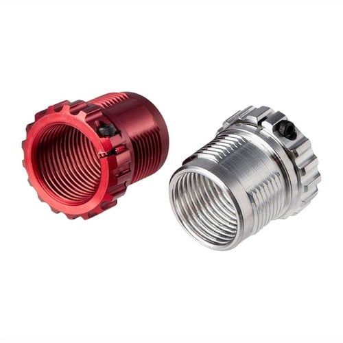 Lee Breech Lock Lock-Ring Eliminator gir presisjon og enkelhet ved justering av dies, med en split clamp som låser dieen sikkert og hard anodisert aluminium for bedre grep.