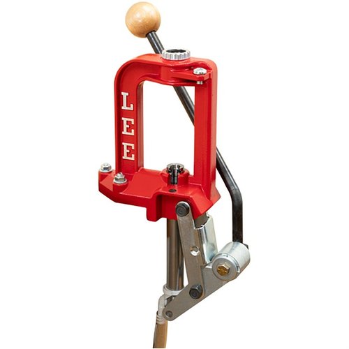 BREECH LOCK CHALLENGER PRESS fra LEE PRECISION er en robust O-ramme presse med Breech Lock Quick Change system for enkel diebytte og optimal håndplass.