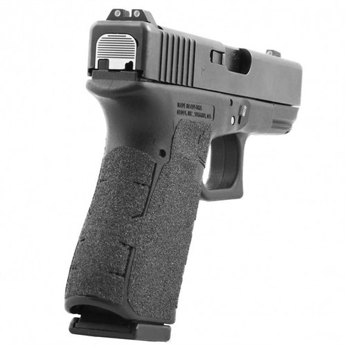 Forbedre ergonomien og håndteringen av din Gen 4 Glock med Talon Grip Tape. Sikker festing, enkel fjerning, og passer G19, G23, G25, G32 og G38.