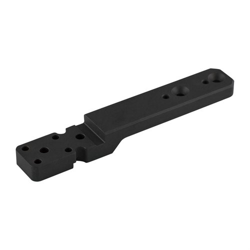 Spigot Mount gir fleksible monteringsmuligheter for Whiskey-3, X-Ray og Bravo, med stabil bipod plassering og minimal interferens i løpet.