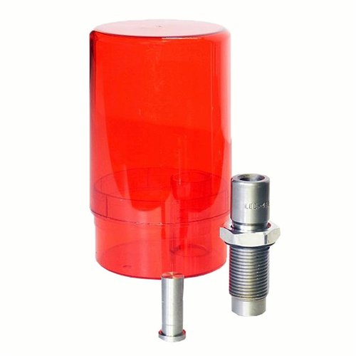Lee Bullet Sizing Kit gir en rask og enkel måte å size støpte kuler på. Passer til single stage presses, med automatisk setting av gas checks.