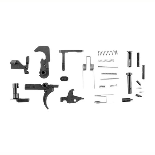 ZRO DELTA AR-15 LOWER PARTS KIT gir en jevnere avtrekksopplevelse med redusert grus, takket være den langsgående slipte avtrekkeren for optimal ytelse.