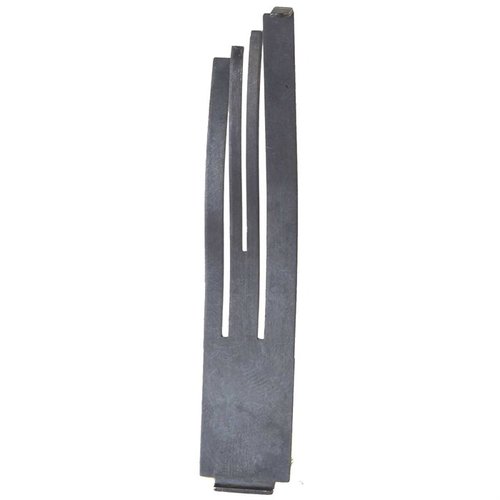 Denne 1911 CUSTOM SEAR SPRING gir konstant trykk på avtrekkeren, forhindrer skade på hammer/sear notcher og fungerer med lette avtrekkere.