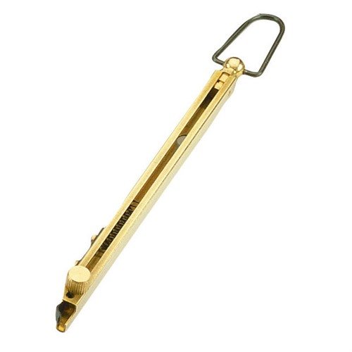 Straight Line Capper fra TRADITIONS gjør påsetting av kuler raskt og effektivt, noe som gir deg presisjon og enkelhet i ladeprosessen.