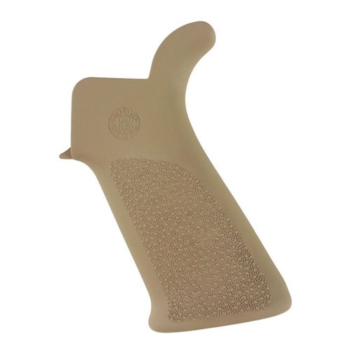 Hogue Overmolded Rubber Beavertail Grip til AR-15/M16 gir komfortabelt grep med Cobblestone-mønster, høyt beavertail for demping av rekyl og slitesterkt materiale.