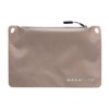 Magpul DAKA Lite Pouch er lett, pakkbar og laget av 70D TPU-belagt nylon, ideell for oppbevaring av elektronikk og nødutstyr på tur.